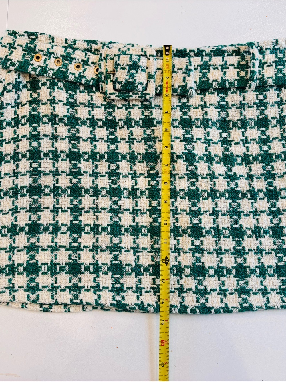ZARA Green and Cream Houndstooth Tweed Mini Skirt with Eyelet Belt size XL - Picture 9 of 11